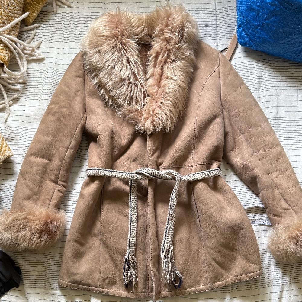 "Model" Kavaklioere made in TURKEY Vintage 70's Penny Lane suede beige coat faux